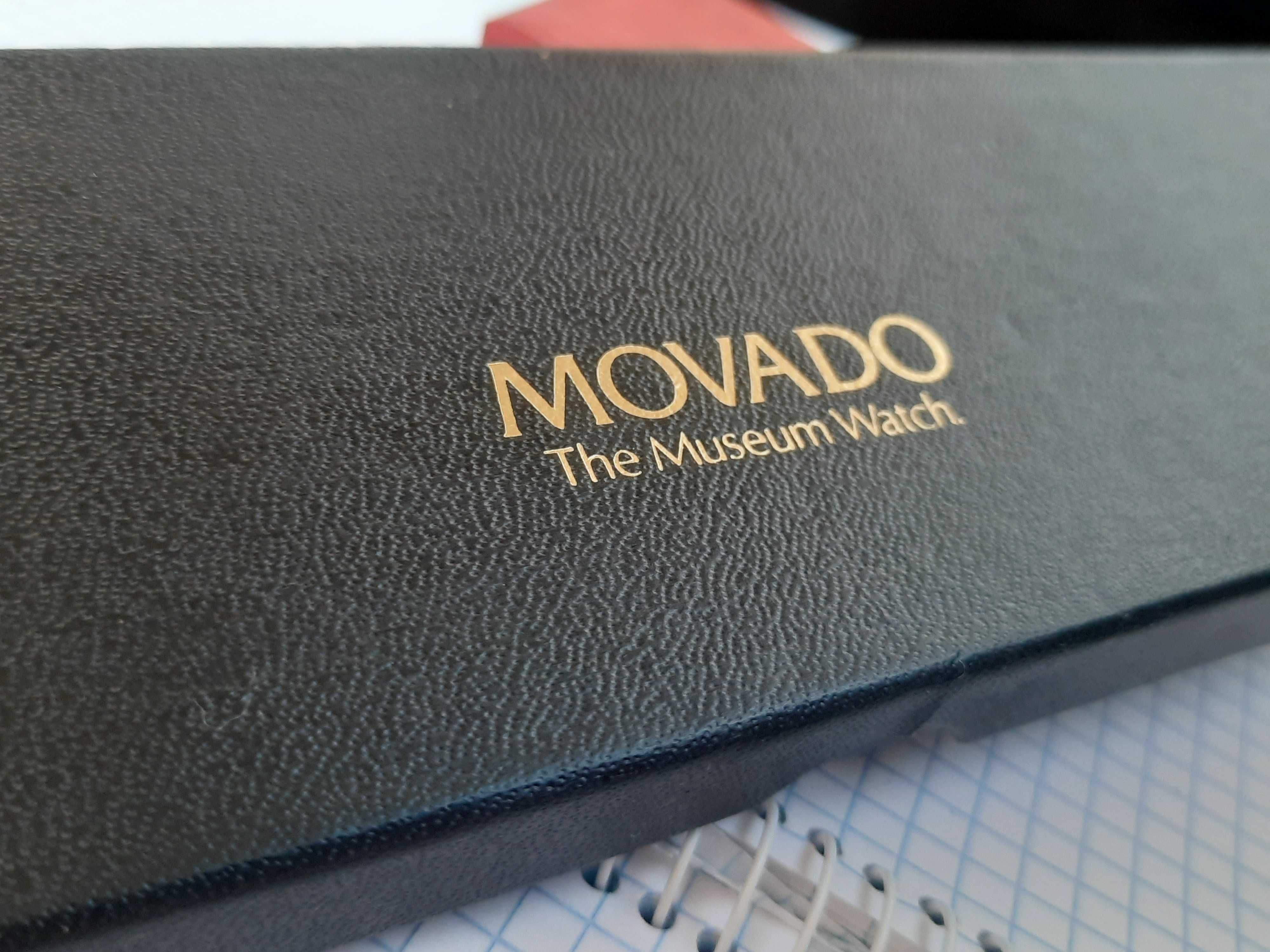 Часы швейцарские Movado The Museum Watch