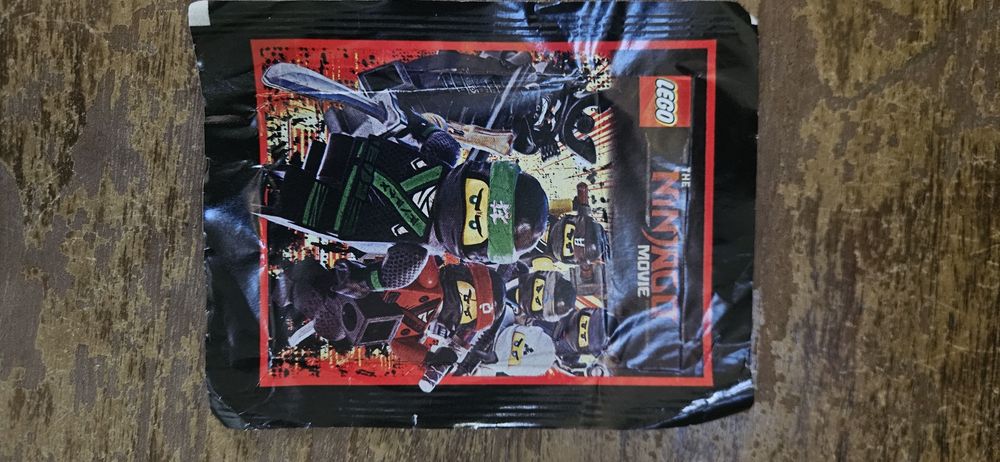 CROMOS NINJAGO colecionaveis