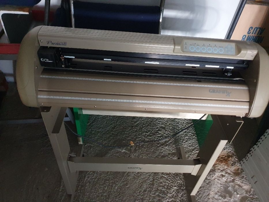 Plotter Pluma II, practically new64409384439554122