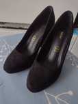 Buty na grubym obcasie