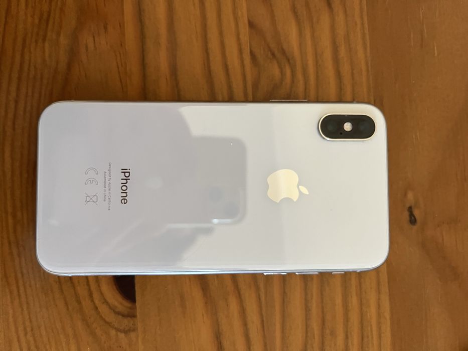 Iphone X // 64 GB