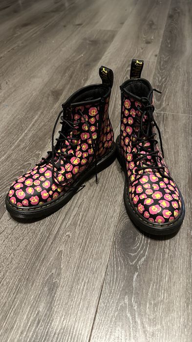 Взуття для дівчинки Dr. Martens 1460 J, оригінал, нові