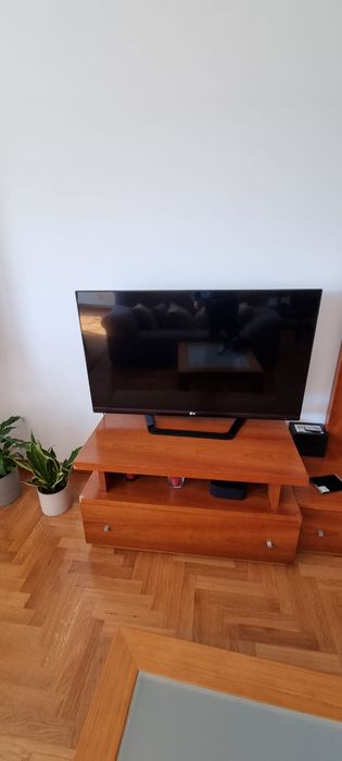 Estante de sala cerejeira