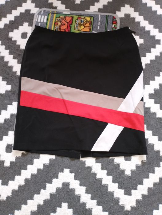 Spódnica ołówkowa elegancka