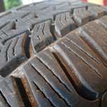 Zimowe opony 215/60/R16 - DĘBICA FRIGO HP2 / 2 letnie / STAN IDEALNY