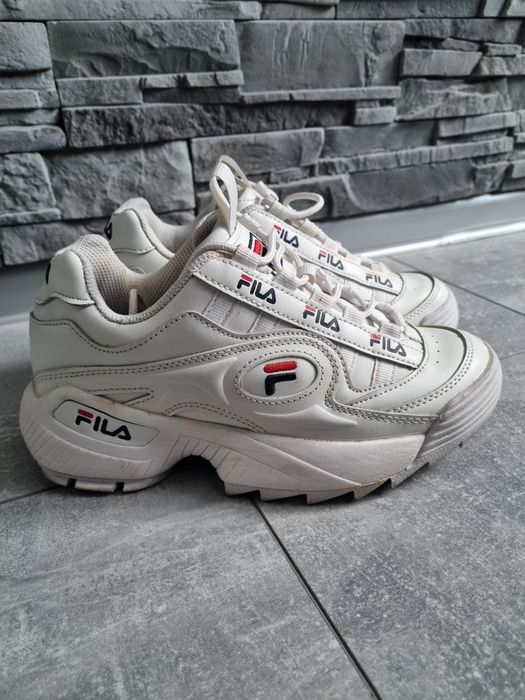 Fila białe buty sportowe