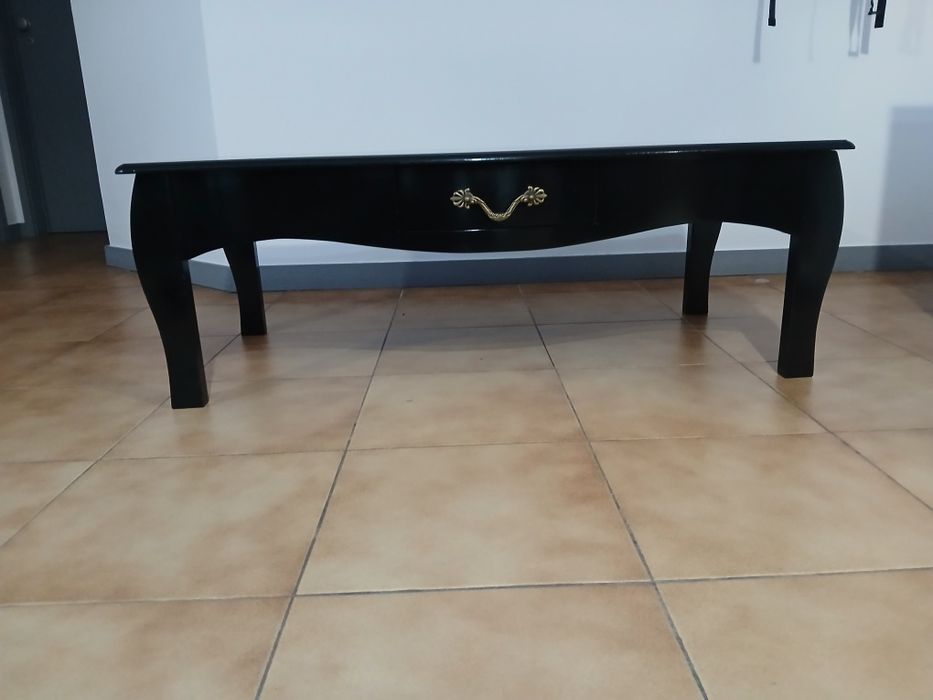 Mesa apoio preta