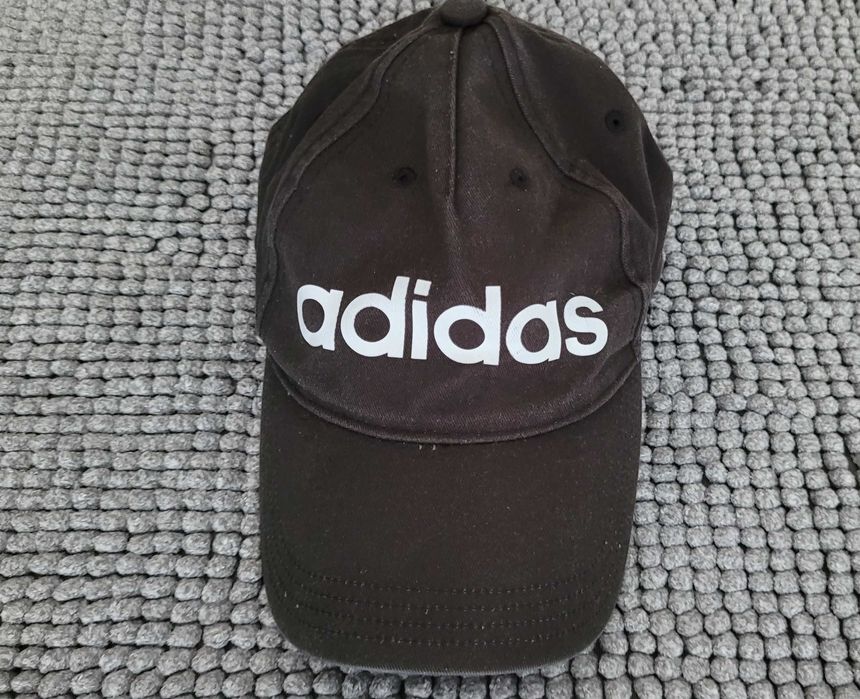 Czapka z daszkiem Adidas bawełniana one size