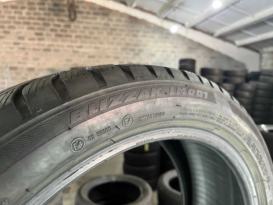 GS1003 Зимові шини 225/45r18 Bridgestone Blizzak LM001 комплект резина