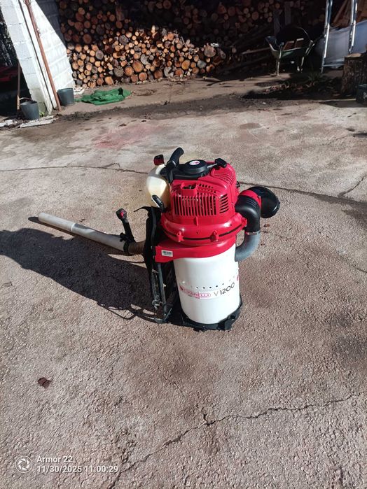 Máquina de apanhar frutos secos ou azeitonas