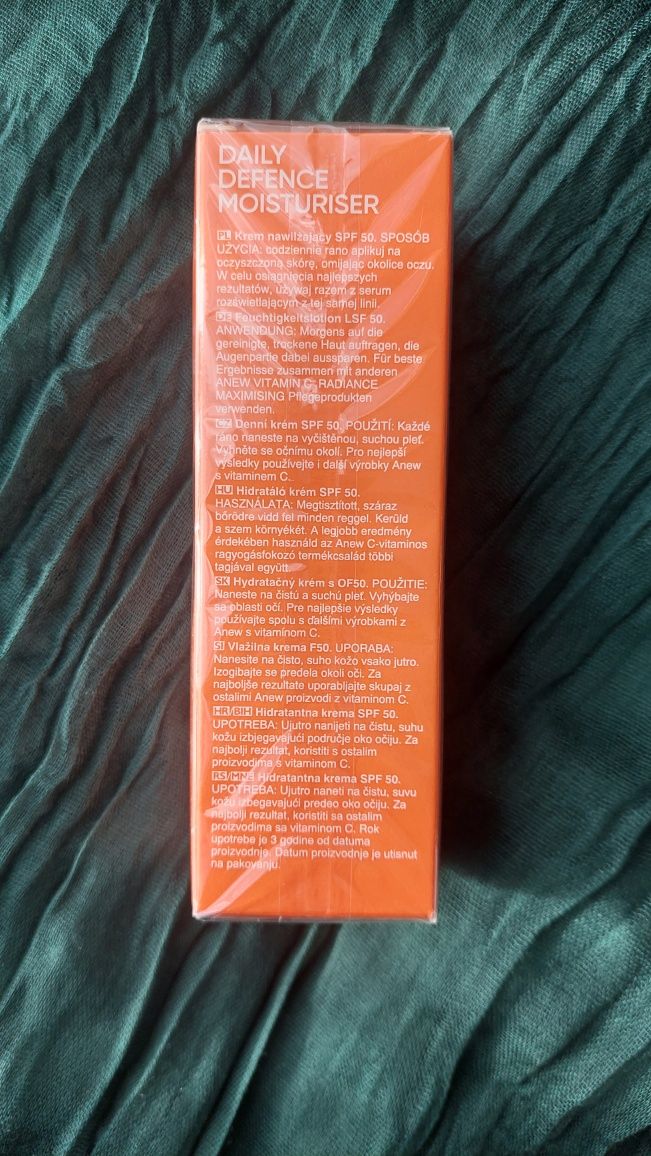 Anew avon krem nawilżający SPF 50 unisex vitamin C