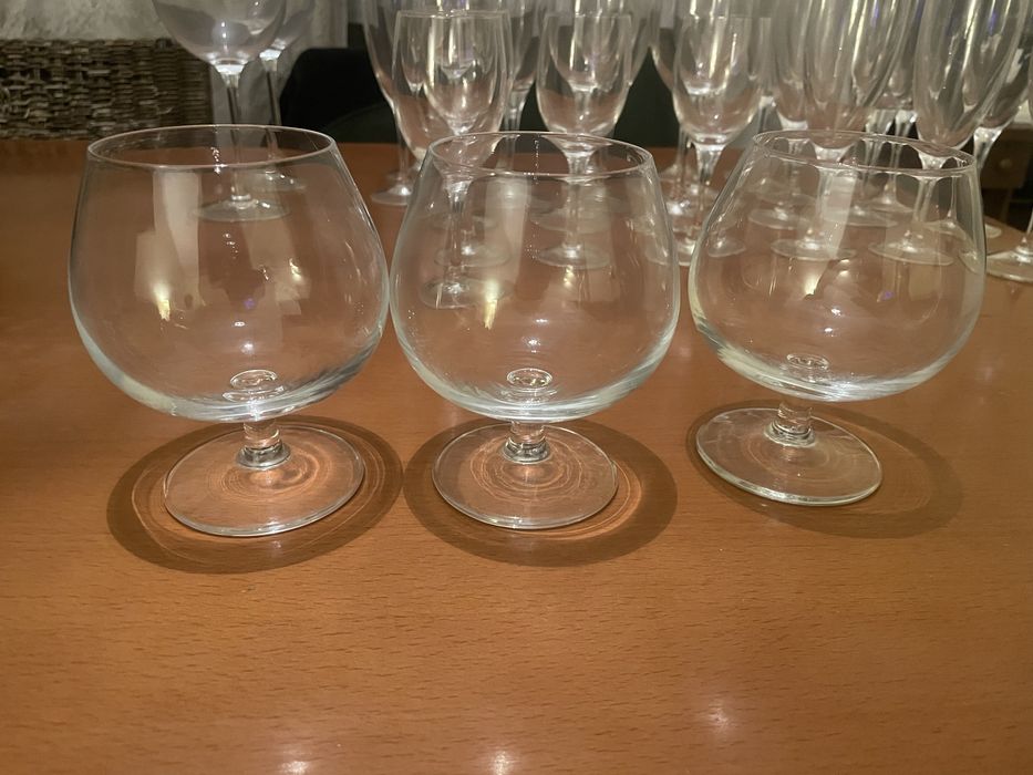 Conjunto de copos de cristal