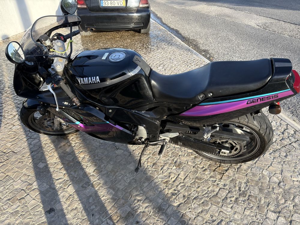 Yamaha FZR 1000 Exup