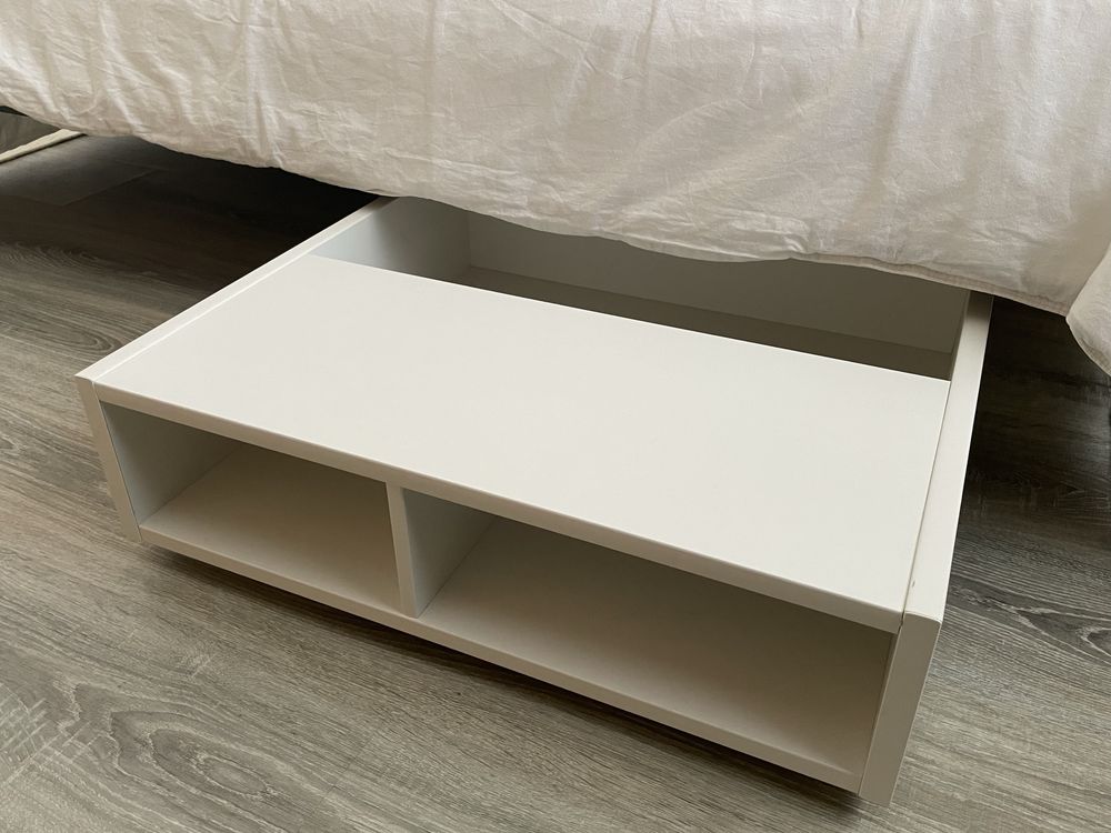Mesa de Cabeceira / Gavetão FREDVANG IKEA