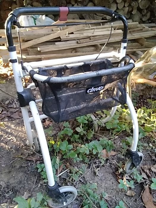 Инвалидные ходули, легкие