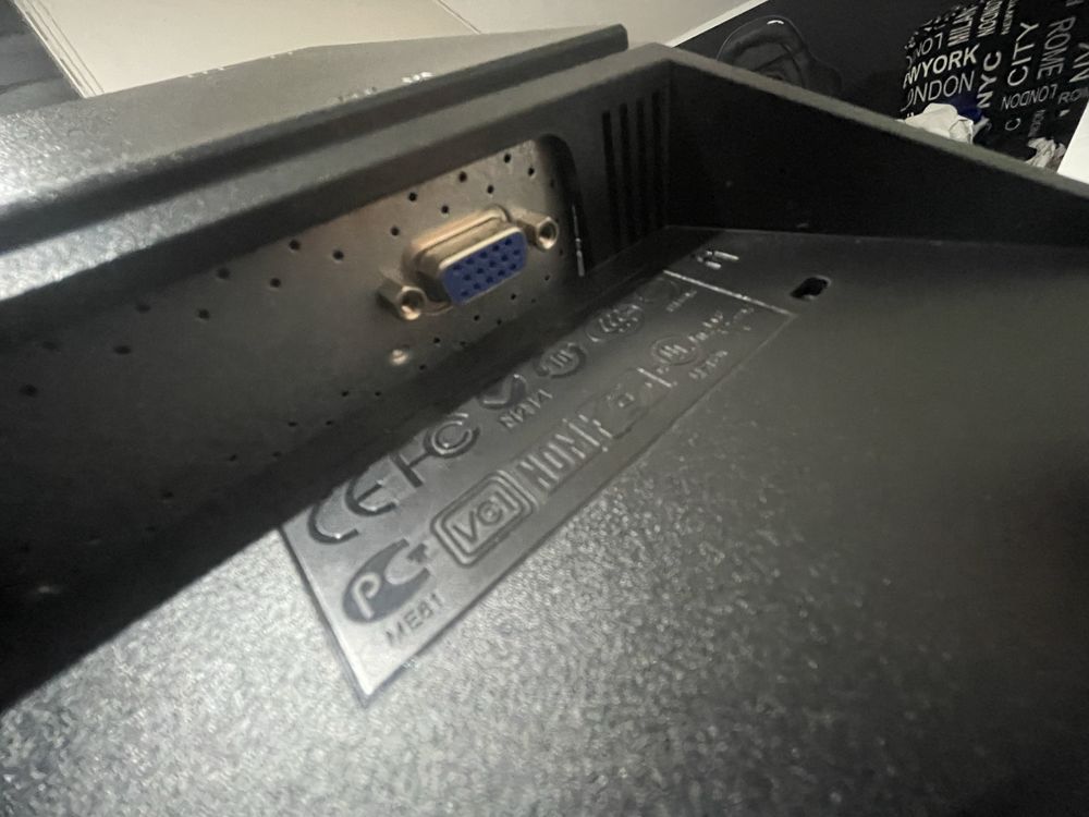 Monitor acer 60/75 hz