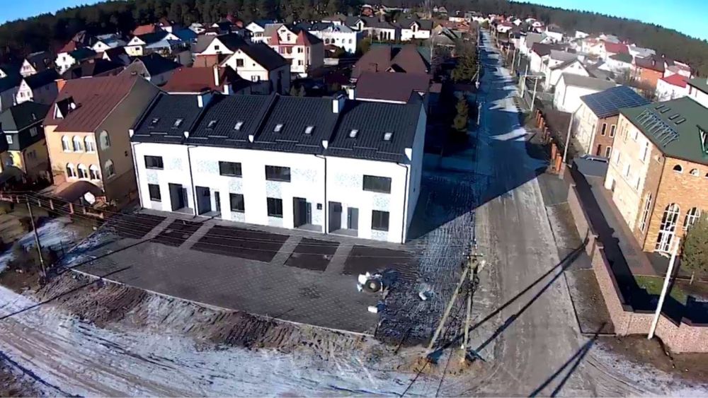 Продається таунхаус в районі Сади