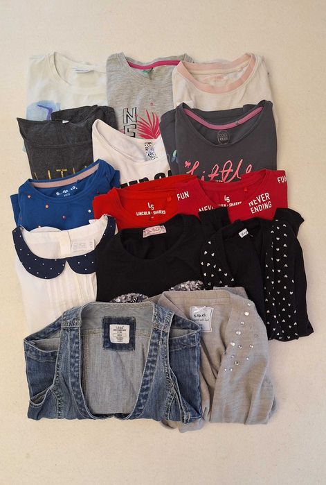 Box. 14 szt. podkoszulków, sweterków i kamizelki dla dziewczynki - 134