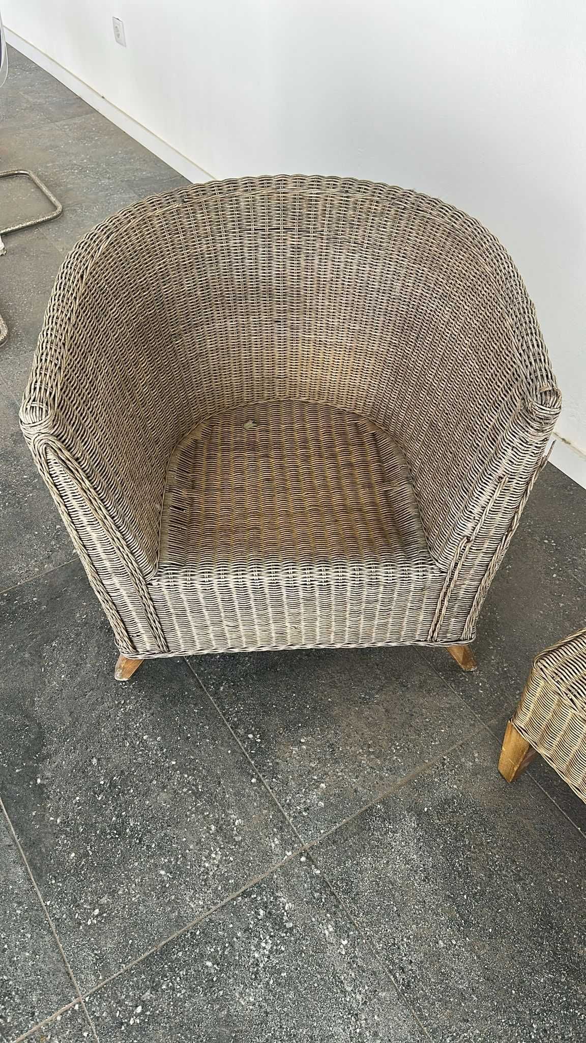 Conjunto de jardim em verga