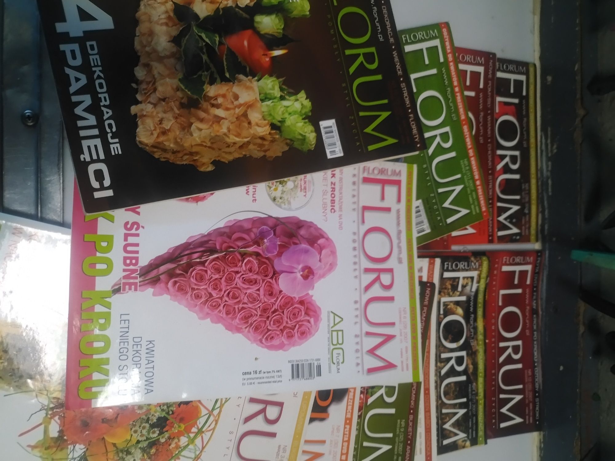 Magazyn florum 12 numerów, 2007