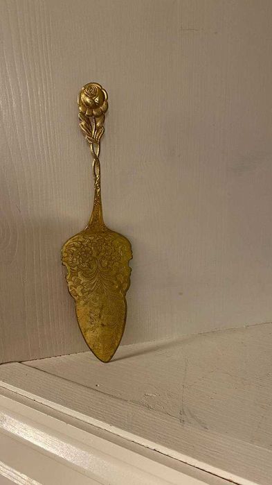 Лопатка для торта металлическая