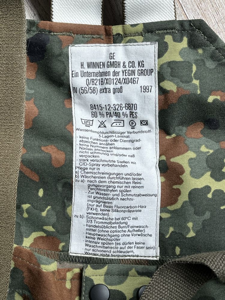 Kurtka  z kapturem i spodnie wodoodporne Flecktarn Bundeswera