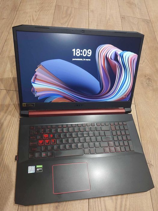 Laptop Acer Nitro AN517-51  + kabel