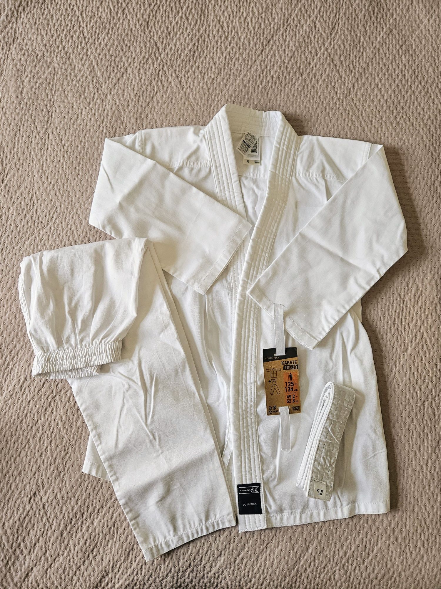 Kimono do karate dla dzieci Outshock 100
Kimono do karate dla dzieci O