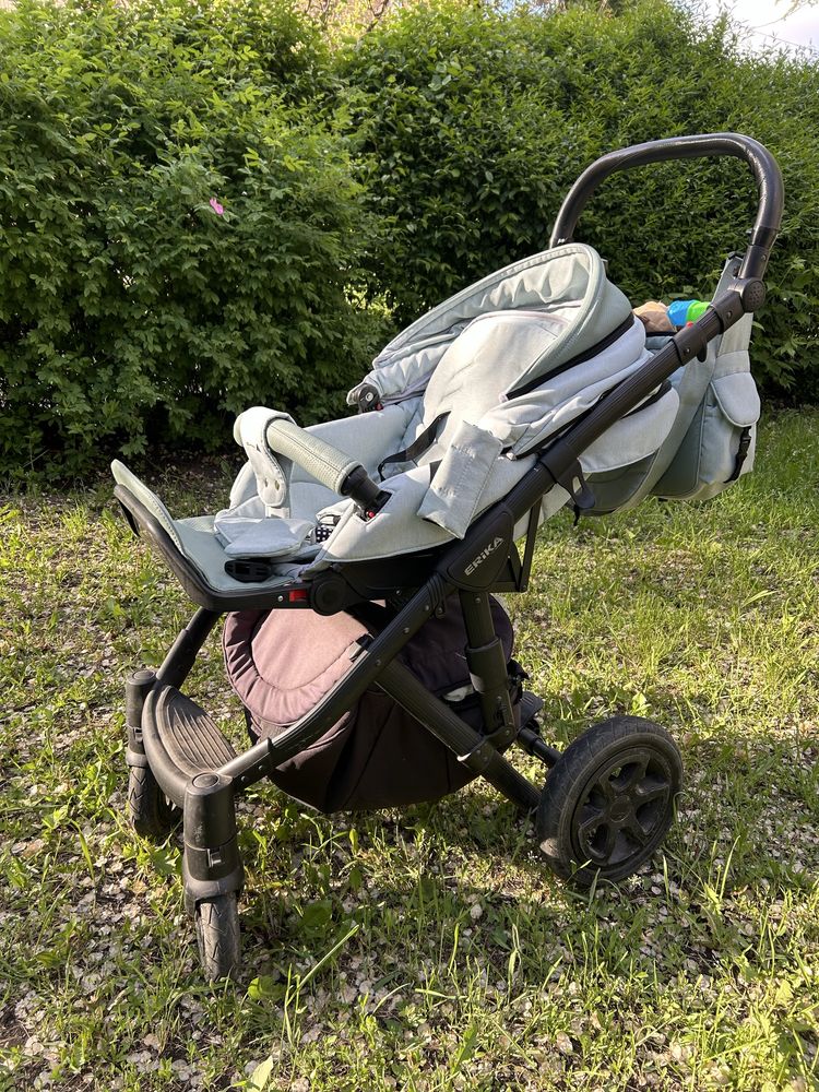Продам коляску  2 в 1 Adamex Erikа