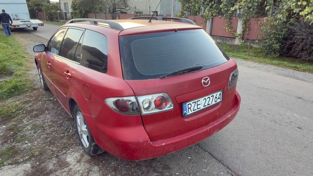 Продам машину  Mazda