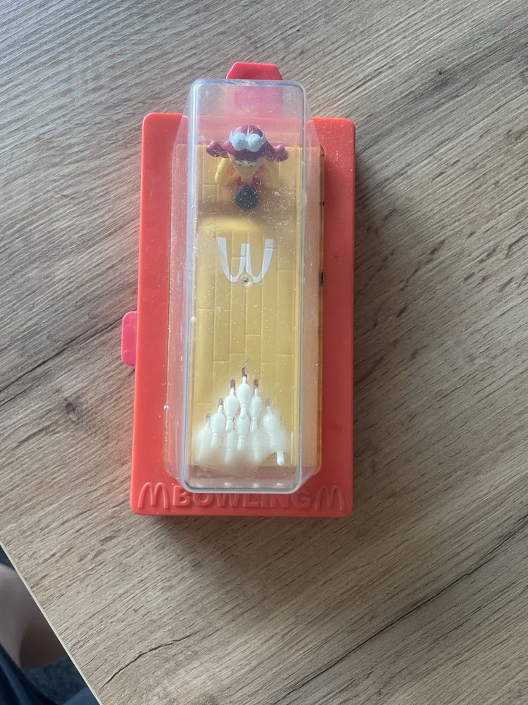 Іграшка Мак Дональдс