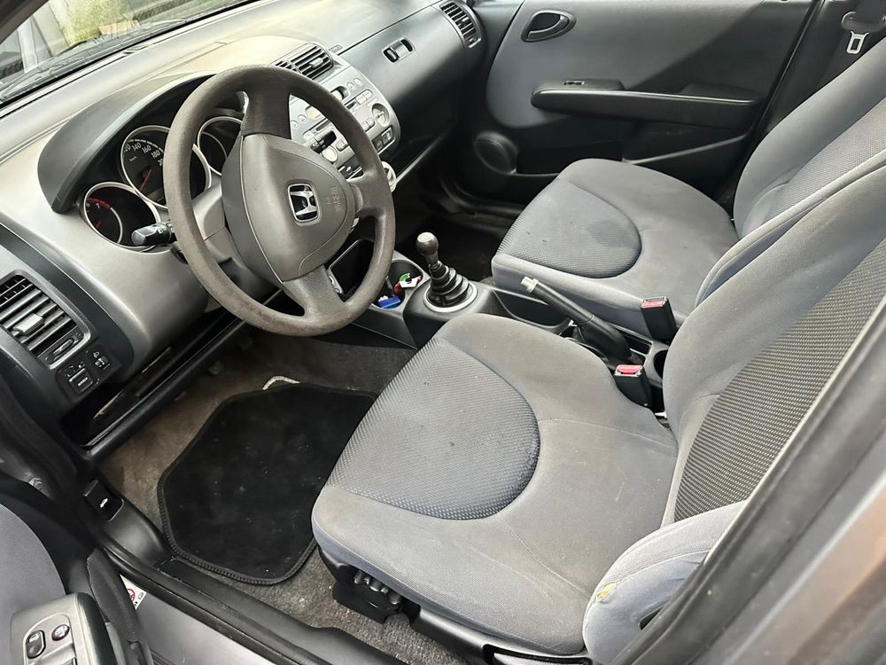 Honda jazz  1.2 negociavel