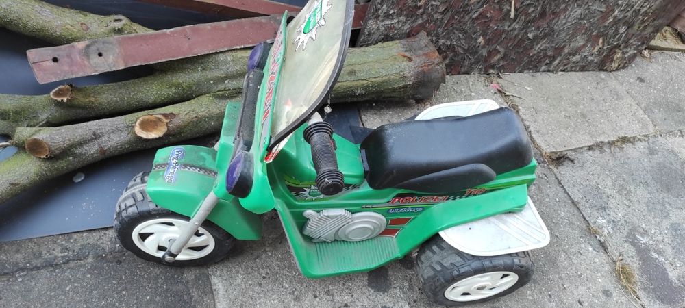 Motor, skuter na akumulator