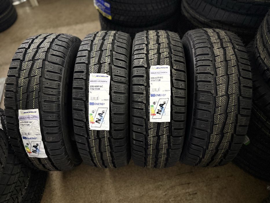 Зимові шини 235/65R16C Michelin