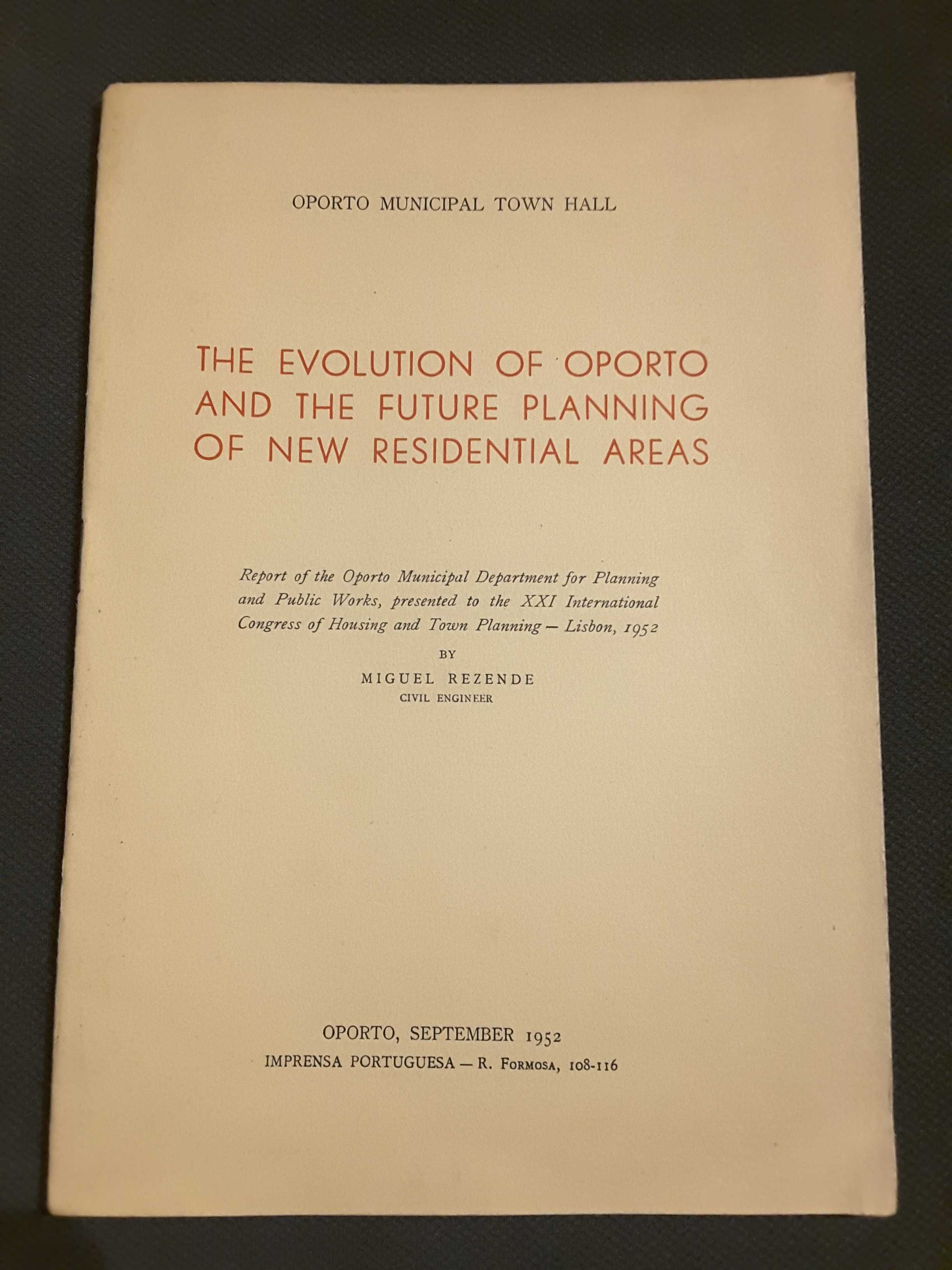 Lisboa Urbanismo e Habitação / The Evolution of Oporto (1952)