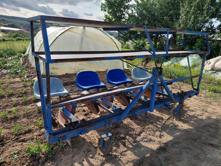 Sadzarka warzyw rozsady 4 rzędowa do kapusty tytoniu truskawek