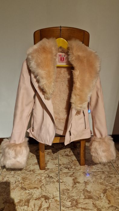 Vendo casacos mulher/criança