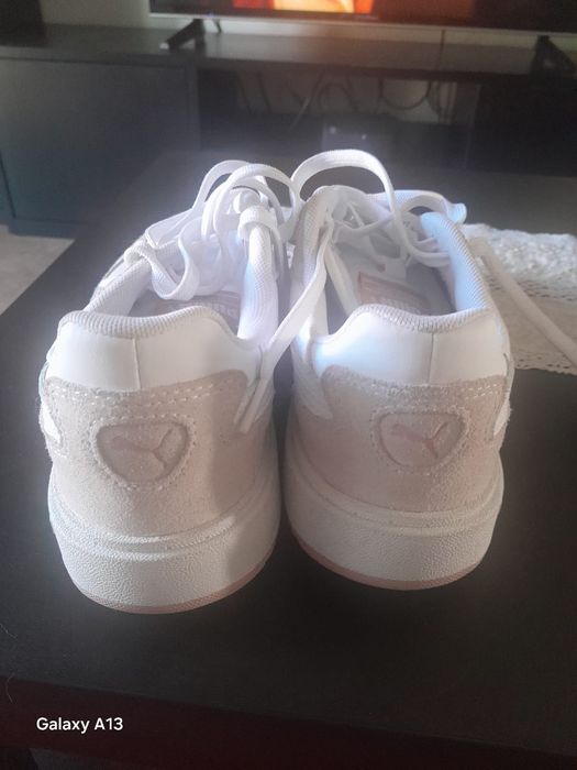 Vendo ténis novos Puma n 38