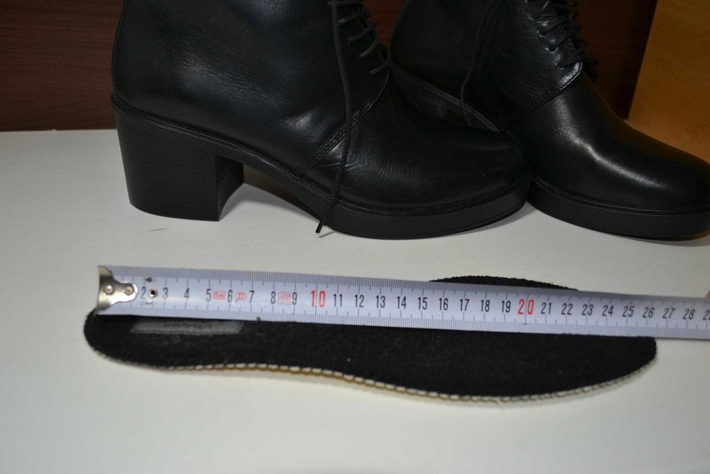 vagabond 40р  ботинки кожаные зимние ботильоны на меху.