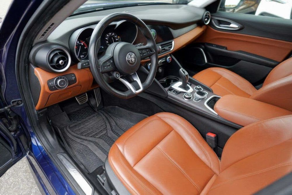 Alfa Romeo Giulia Ti      2020