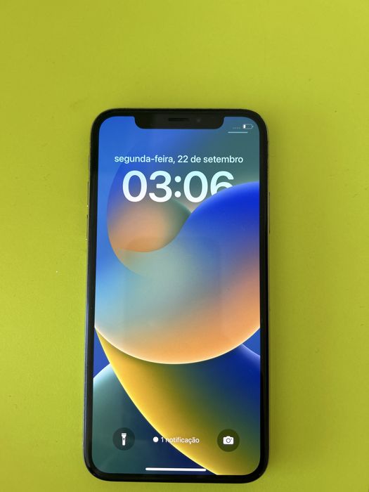 iphone X.