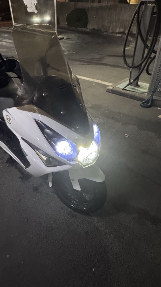Vendo DAELIM SV 250