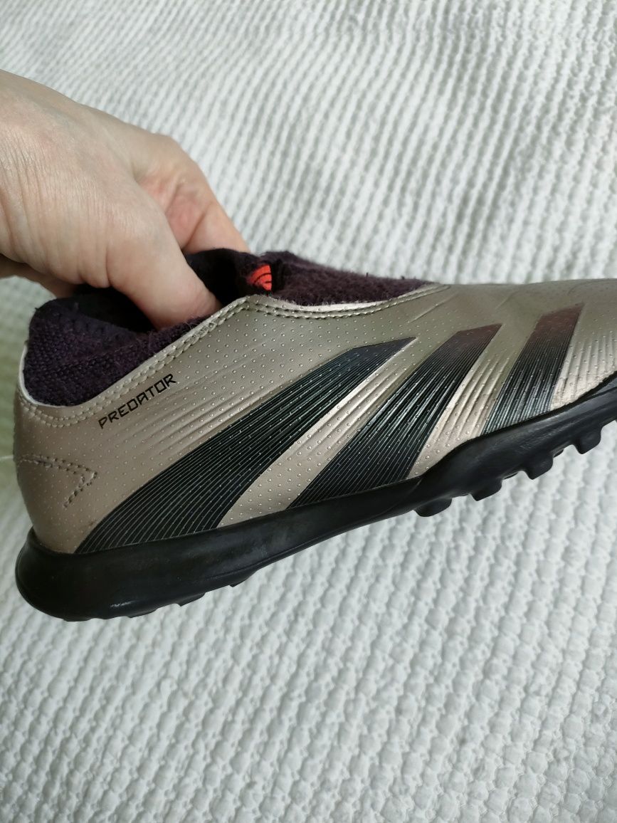 Botas  de Futebol sem Atacadores Predator League – Piso sintético