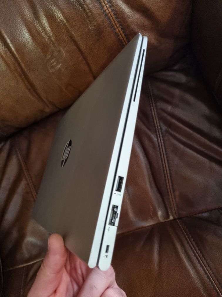 Laptop HP Probook 640 G8 i5 11gen 8GB ram 256GB win11