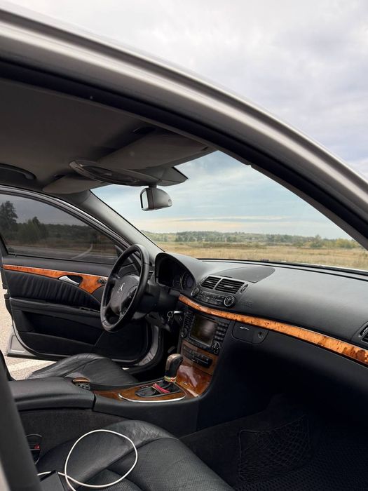 Mercedes Eclass w211