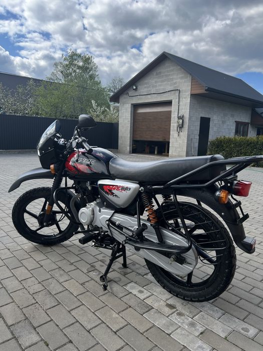 Продаєця моцик  боксер 150