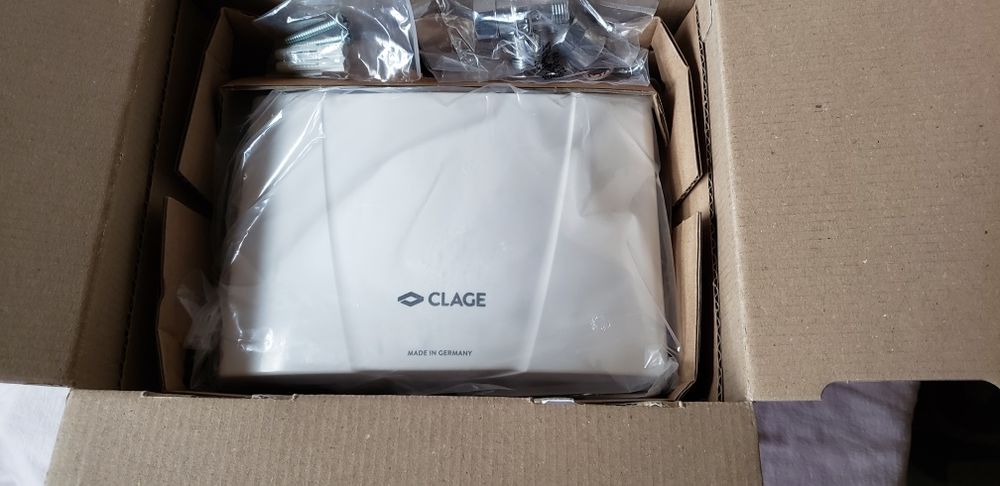 Електричний поточний водонагрівач clage mbh 6 (5,7) kw