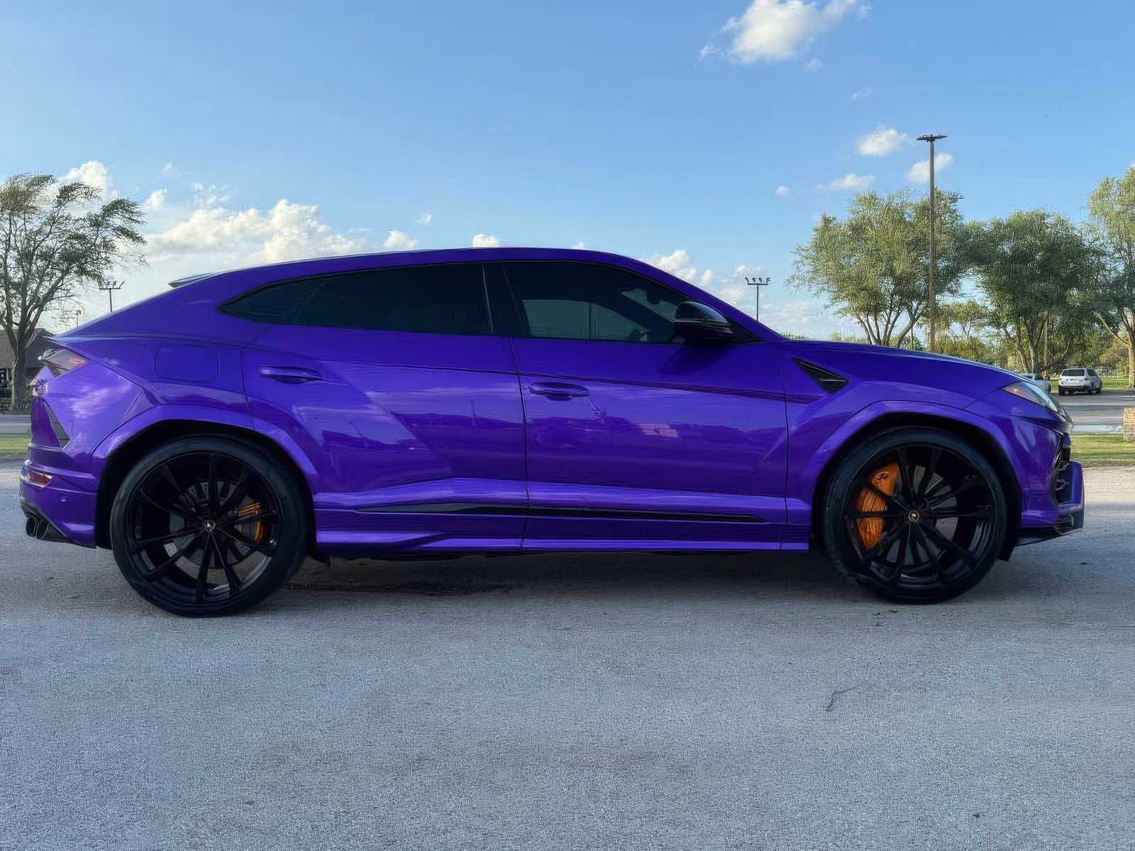2022 Lamborghini Urus