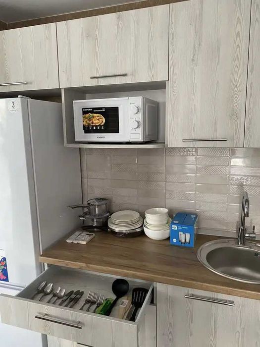 Сдам 1 комнатную квартиру Сичеславская Набережная 16 ( Центр города)