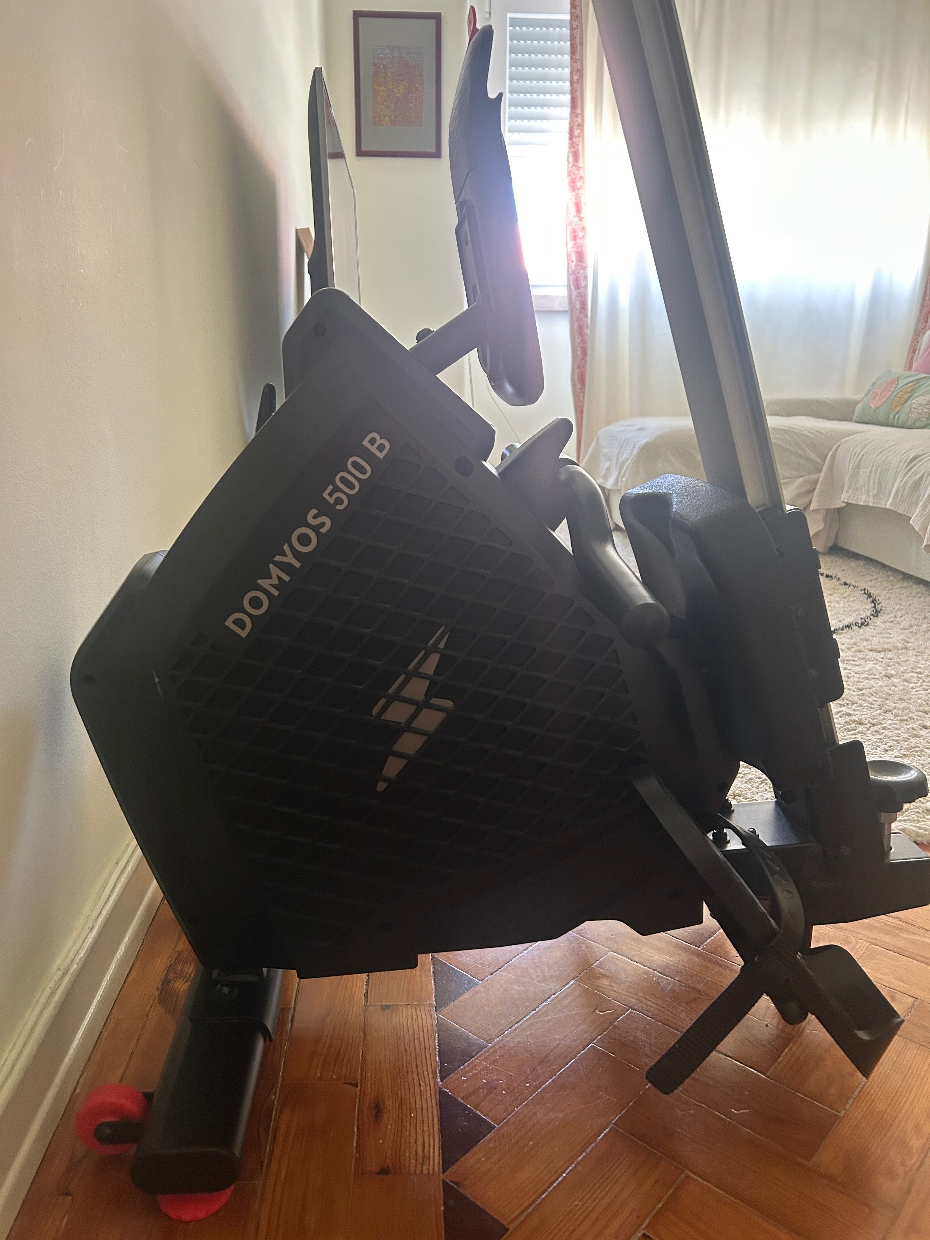 Máquina de remo Domyos 500 B – Funcional, Dobrável, Excelente Estado
